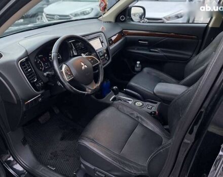 Міцубісі Аутлендер, об'ємом двигуна 0 л та пробігом 146 тис. км за 16690 $, фото 9 на Automoto.ua