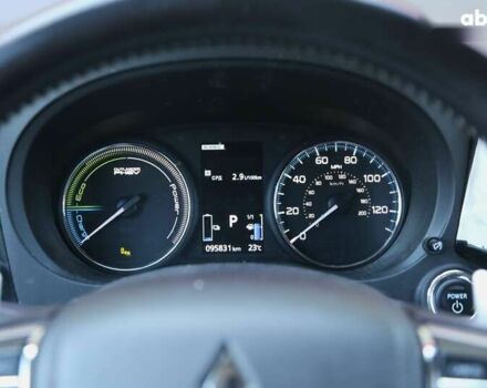 Мицубиси Аутлендер, объемом двигателя 0 л и пробегом 96 тыс. км за 18000 $, фото 15 на Automoto.ua