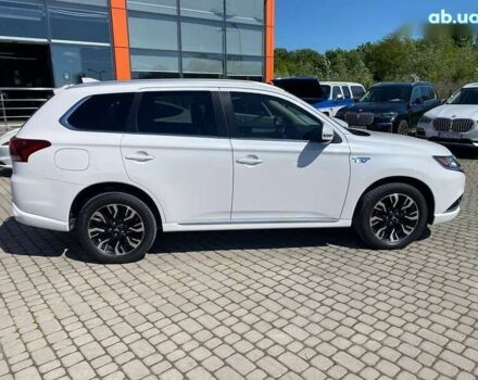 Мицубиси Аутлендер, объемом двигателя 0 л и пробегом 225 тыс. км за 18500 $, фото 7 на Automoto.ua