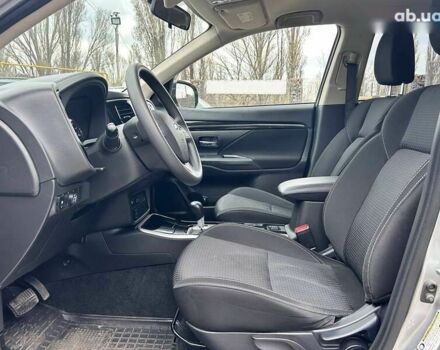 Мицубиси Аутлендер, объемом двигателя 0 л и пробегом 102 тыс. км за 16500 $, фото 12 на Automoto.ua