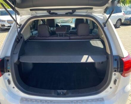 Мицубиси Аутлендер, объемом двигателя 0 л и пробегом 225 тыс. км за 18500 $, фото 27 на Automoto.ua