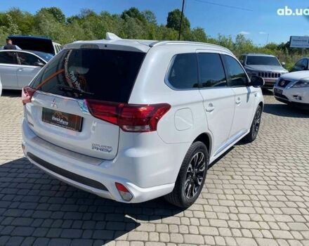 Мицубиси Аутлендер, объемом двигателя 0 л и пробегом 225 тыс. км за 18500 $, фото 6 на Automoto.ua