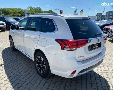 Мицубиси Аутлендер, объемом двигателя 0 л и пробегом 225 тыс. км за 18500 $, фото 4 на Automoto.ua