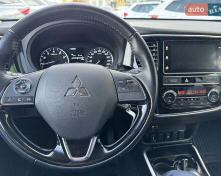 Мицубиси Аутлендер, объемом двигателя 2 л и пробегом 162 тыс. км за 16700 $, фото 11 на Automoto.ua