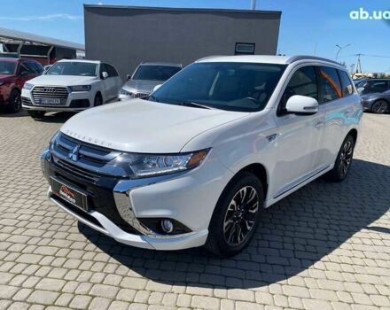 Мицубиси Аутлендер, объемом двигателя 0 л и пробегом 225 тыс. км за 18500 $, фото 2 на Automoto.ua