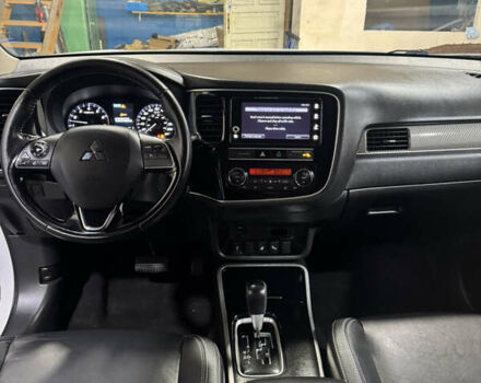Мицубиси Аутлендер, объемом двигателя 0 л и пробегом 114 тыс. км за 14700 $, фото 7 на Automoto.ua