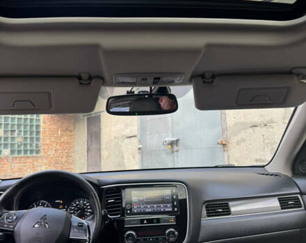 Мицубиси Аутлендер, объемом двигателя 0 л и пробегом 114 тыс. км за 14700 $, фото 15 на Automoto.ua