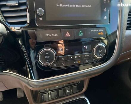 Мицубиси Аутлендер, объемом двигателя 0 л и пробегом 225 тыс. км за 18500 $, фото 16 на Automoto.ua