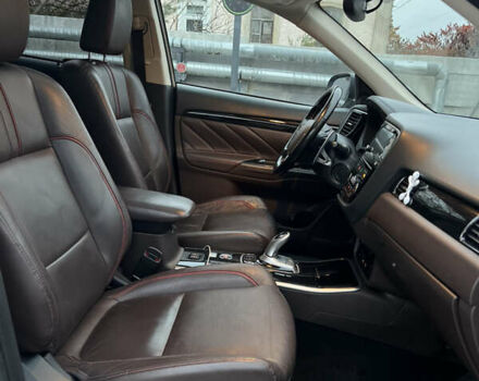 Мицубиси Аутлендер, объемом двигателя 2 л и пробегом 192 тыс. км за 18500 $, фото 17 на Automoto.ua