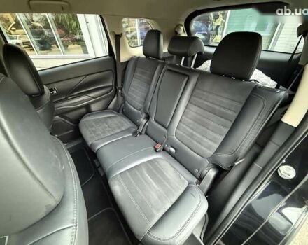 Міцубісі Аутлендер, об'ємом двигуна 2.4 л та пробігом 106 тис. км за 16250 $, фото 17 на Automoto.ua