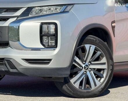 Мицубиси Аутлендер, объемом двигателя 0 л и пробегом 160 тыс. км за 15950 $, фото 3 на Automoto.ua