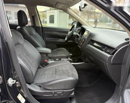 Міцубісі Аутлендер, об'ємом двигуна 2.4 л та пробігом 106 тис. км за 16250 $, фото 10 на Automoto.ua