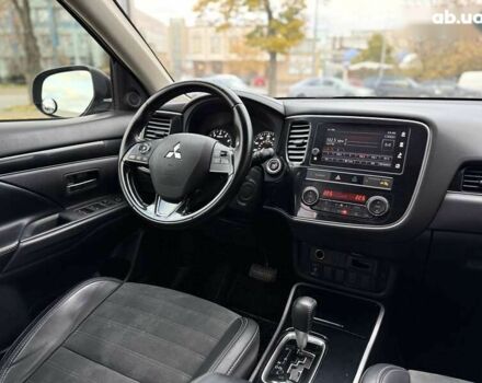 Міцубісі Аутлендер, об'ємом двигуна 2.4 л та пробігом 106 тис. км за 16250 $, фото 9 на Automoto.ua