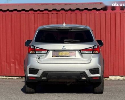 Мицубиси Аутлендер, объемом двигателя 0 л и пробегом 160 тыс. км за 15950 $, фото 13 на Automoto.ua