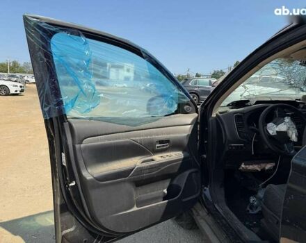 Мицубиси Аутлендер, объемом двигателя 0 л и пробегом 104 тыс. км за 5900 $, фото 7 на Automoto.ua