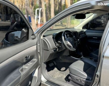 Мицубиси Аутлендер, объемом двигателя 2.4 л и пробегом 132 тыс. км за 18500 $, фото 8 на Automoto.ua