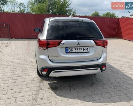 Мицубиси Аутлендер, объемом двигателя 2.36 л и пробегом 20 тыс. км за 20600 $, фото 5 на Automoto.ua