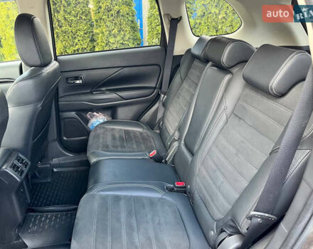 Мицубиси Аутлендер, объемом двигателя 2 л и пробегом 33 тыс. км за 24700 $, фото 8 на Automoto.ua