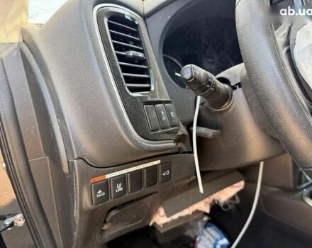 Мицубиси Аутлендер, объемом двигателя 0 л и пробегом 104 тыс. км за 5900 $, фото 10 на Automoto.ua