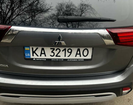 Мицубиси Аутлендер, объемом двигателя 2 л и пробегом 67 тыс. км за 18200 $, фото 2 на Automoto.ua