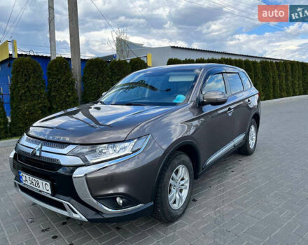 Мицубиси Аутлендер, объемом двигателя 2 л и пробегом 33 тыс. км за 24700 $, фото 2 на Automoto.ua