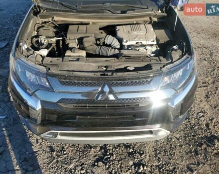 Міцубісі Аутлендер, об'ємом двигуна 2.36 л та пробігом 139 тис. км за 4000 $, фото 11 на Automoto.ua