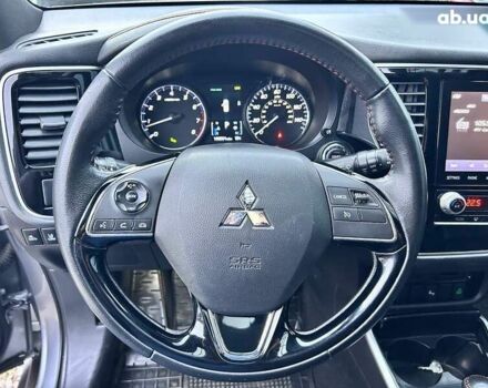 Міцубісі Аутлендер, об'ємом двигуна 2.4 л та пробігом 225 тис. км за 19800 $, фото 17 на Automoto.ua