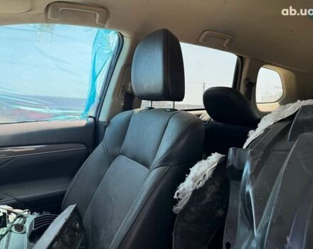 Мицубиси Аутлендер, объемом двигателя 0 л и пробегом 104 тыс. км за 5900 $, фото 15 на Automoto.ua