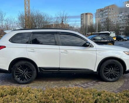 Мицубиси Аутлендер, объемом двигателя 3 л и пробегом 56 тыс. км за 20150 $, фото 7 на Automoto.ua