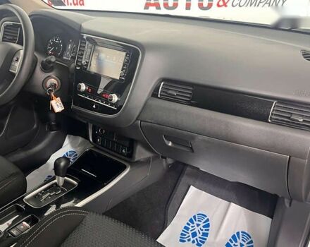 Мицубиси Аутлендер, объемом двигателя 2.4 л и пробегом 39 тыс. км за 18350 $, фото 8 на Automoto.ua