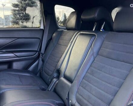 Мицубиси Аутлендер, объемом двигателя 3 л и пробегом 56 тыс. км за 20150 $, фото 23 на Automoto.ua