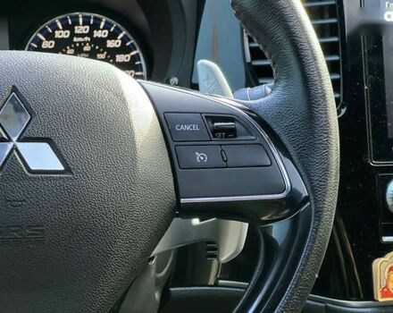 Мицубиси Аутлендер, объемом двигателя 3 л и пробегом 56 тыс. км за 20150 $, фото 12 на Automoto.ua