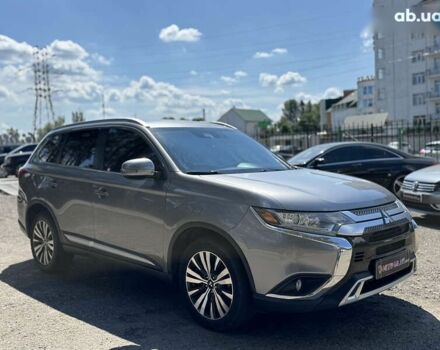 Мицубиси Аутлендер, объемом двигателя 2.4 л и пробегом 132 тыс. км за 18500 $, фото 6 на Automoto.ua