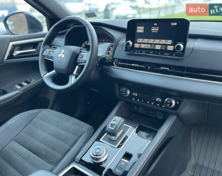 Мицубиси Аутлендер, объемом двигателя 2.49 л и пробегом 51 тыс. км за 25900 $, фото 33 на Automoto.ua