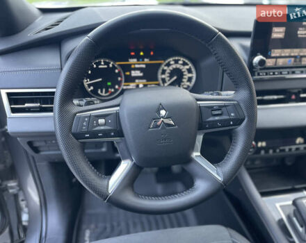 Мицубиси Аутлендер, объемом двигателя 2.49 л и пробегом 51 тыс. км за 25900 $, фото 26 на Automoto.ua