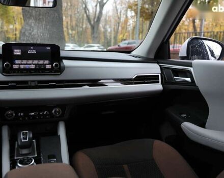 Міцубісі Аутлендер, об'ємом двигуна 2.5 л та пробігом 18 тис. км за 30000 $, фото 14 на Automoto.ua