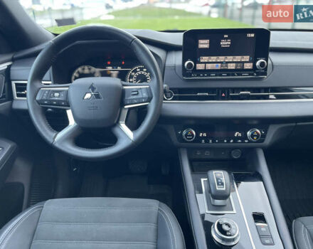 Мицубиси Аутлендер, объемом двигателя 2.49 л и пробегом 51 тыс. км за 25900 $, фото 37 на Automoto.ua