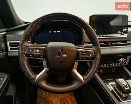 Мицубиси Аутлендер, объемом двигателя 2.5 л и пробегом 45 тыс. км за 29502 $, фото 12 на Automoto.ua