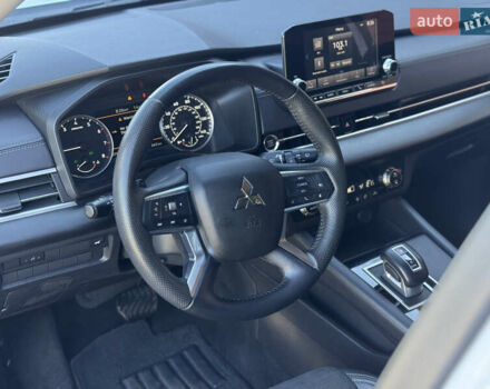 Мицубиси Аутлендер, объемом двигателя 0 л и пробегом 76 тыс. км за 25500 $, фото 6 на Automoto.ua