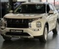 купить новое авто Мицубиси Аутлендер 2023 года от официального дилера Mitsubishi Арма Моторс Мицубиси фото