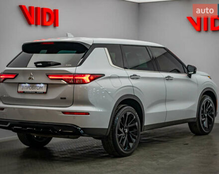 Мицубиси Аутлендер, объемом двигателя 2.5 л и пробегом 45 тыс. км за 29502 $, фото 1 на Automoto.ua