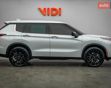 Мицубиси Аутлендер, объемом двигателя 2.5 л и пробегом 45 тыс. км за 29502 $, фото 3 на Automoto.ua