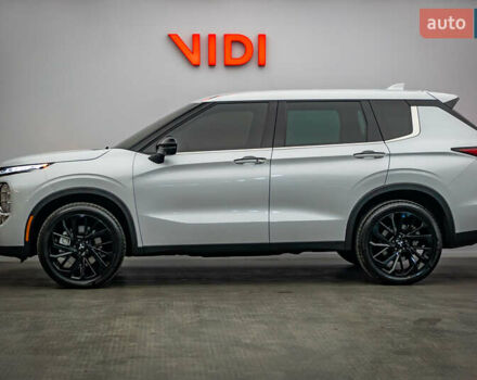 Мицубиси Аутлендер, объемом двигателя 2.5 л и пробегом 45 тыс. км за 29502 $, фото 2 на Automoto.ua