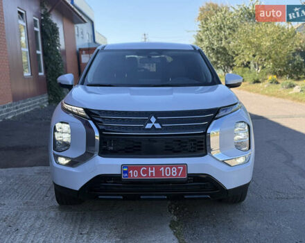 Мицубиси Аутлендер, объемом двигателя 0 л и пробегом 76 тыс. км за 25500 $, фото 2 на Automoto.ua