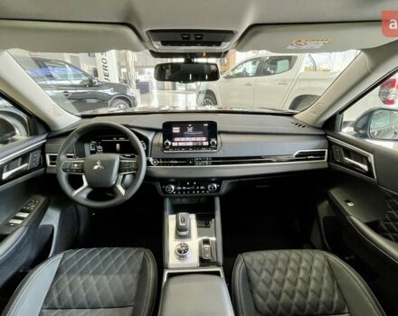 Мицубиси Аутлендер 2024 в Львове на Automoto.ua Мицубиси Аутлендер, объемом двигателя 2.49 л и пробегом 0 тыс. км за 40501 $, фото 20 на Automoto.ua