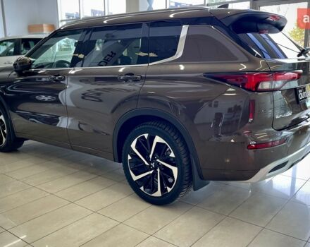 Мицубиси Аутлендер 2024 в Львове на Automoto.ua Мицубиси Аутлендер, объемом двигателя 2.49 л и пробегом 0 тыс. км за 40501 $, фото 10 на Automoto.ua