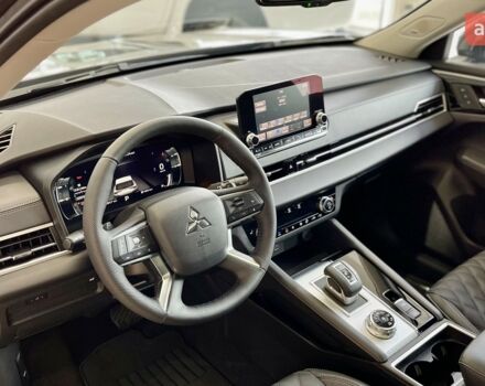 Мицубиси Аутлендер 2024 в Львове на Automoto.ua Мицубиси Аутлендер, объемом двигателя 2.49 л и пробегом 0 тыс. км за 40501 $, фото 15 на Automoto.ua