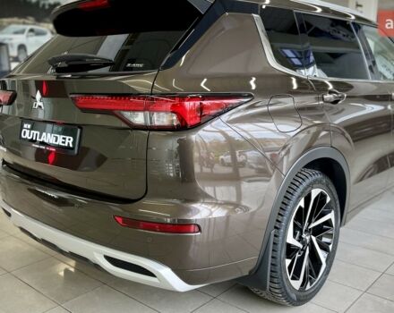 Мицубиси Аутлендер 2024 в Львове на Automoto.ua Мицубиси Аутлендер, объемом двигателя 2.49 л и пробегом 0 тыс. км за 40501 $, фото 9 на Automoto.ua