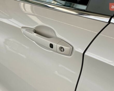 Мицубиси Аутлендер, объемом двигателя 2.49 л и пробегом 0 тыс. км за 35580 $, фото 9 на Automoto.ua