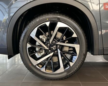 Мицубиси Аутлендер, объемом двигателя 2.49 л и пробегом 0 тыс. км за 40799 $, фото 4 на Automoto.ua